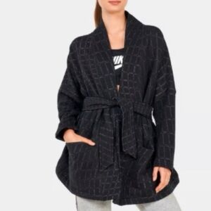 Nike Women's Black Patterned Cape Jacket